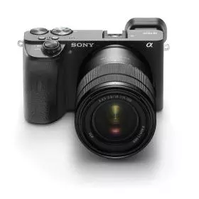 Sony ILCE6600MB.CEC A6600 + 18-135mm