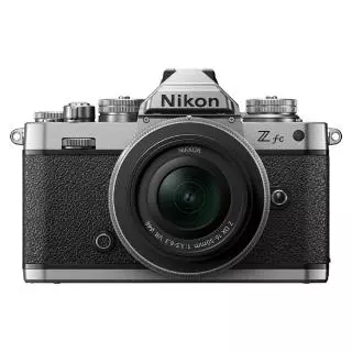 Nikon VOA090K002 Z FC + 16-50mm