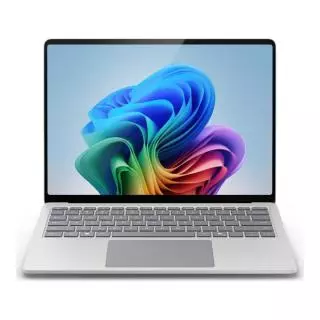 Microsoft SURFACE LAPTOP COPILOT ZYU-00012